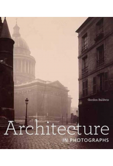 Architecture in Photographs - Humanitas