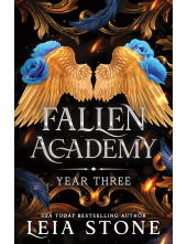 Fallen Academy Year Three: An Exciting YA Fantasy and Dark Academia Romance (Fallen Academy Book 3) - Humanitas