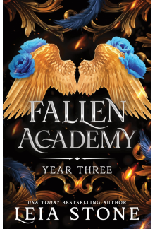 Fallen Academy Year Three: An Exciting YA Fantasy and Dark Academia Romance (Fallen Academy Book 3) - Humanitas