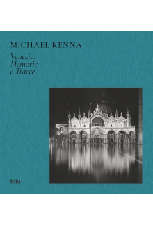 Michael Kenna - Humanitas