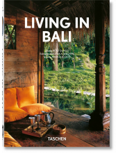 Living in Bali  (40th Anniversary Edition) Humanitas
