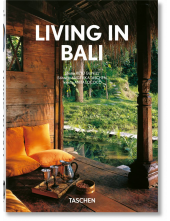 Living in Bali  (40th Anniversary Edition) - Humanitas