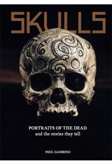 Skulls - Humanitas