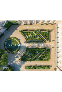 Versailles from the Sky - Humanitas